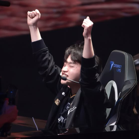 Keria的最新照片