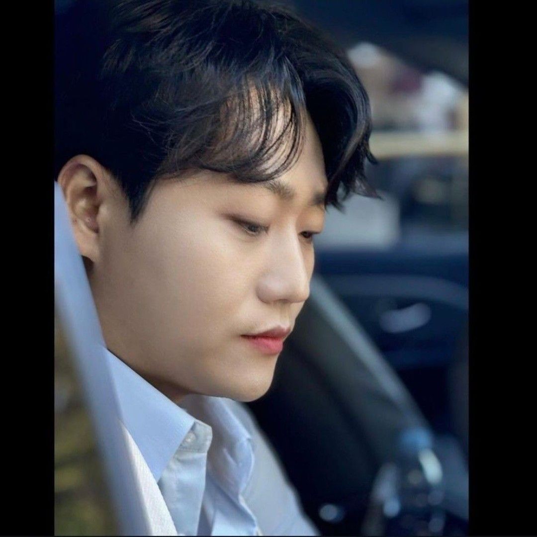 Latest photo of Min Soohyun