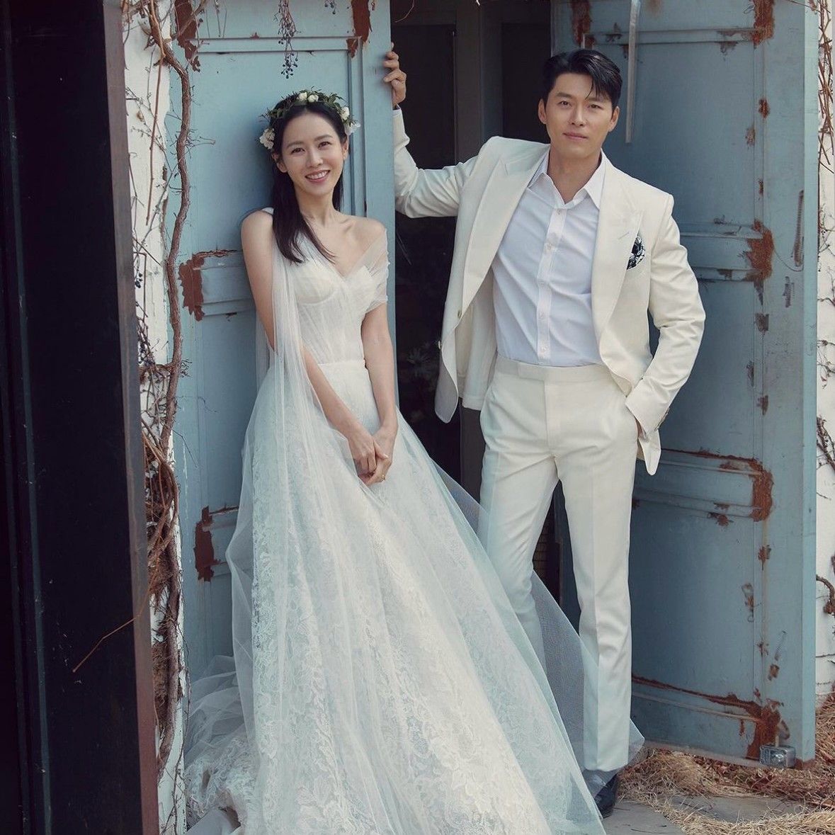 Momen yang diabadikan oleh penggemar Hyun Bin