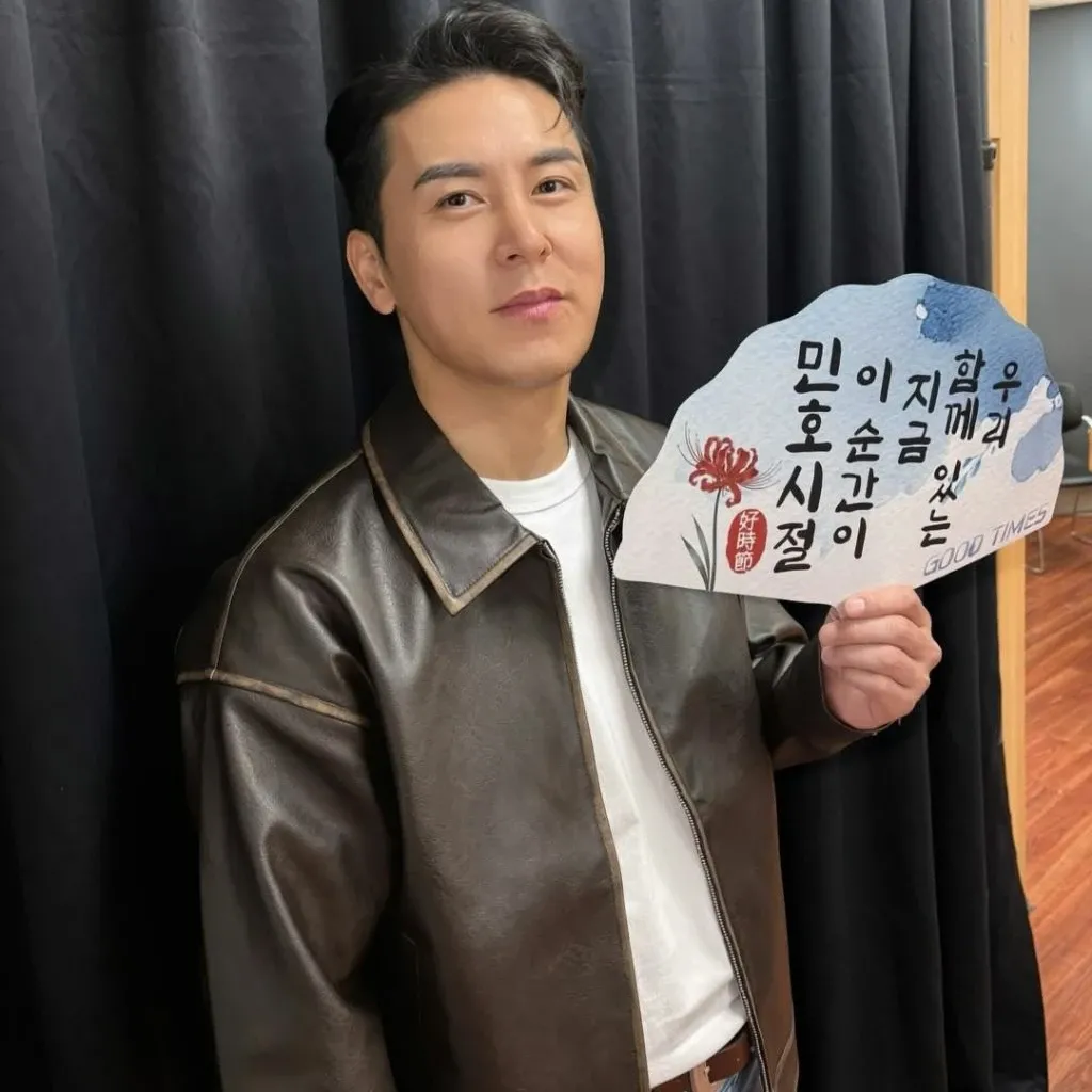 チャン・ミンホの最近の活動ショット