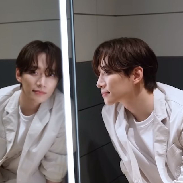 Foto terbaru dari Lee Junho