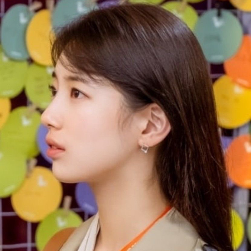 Latest photo of Bae Suzy