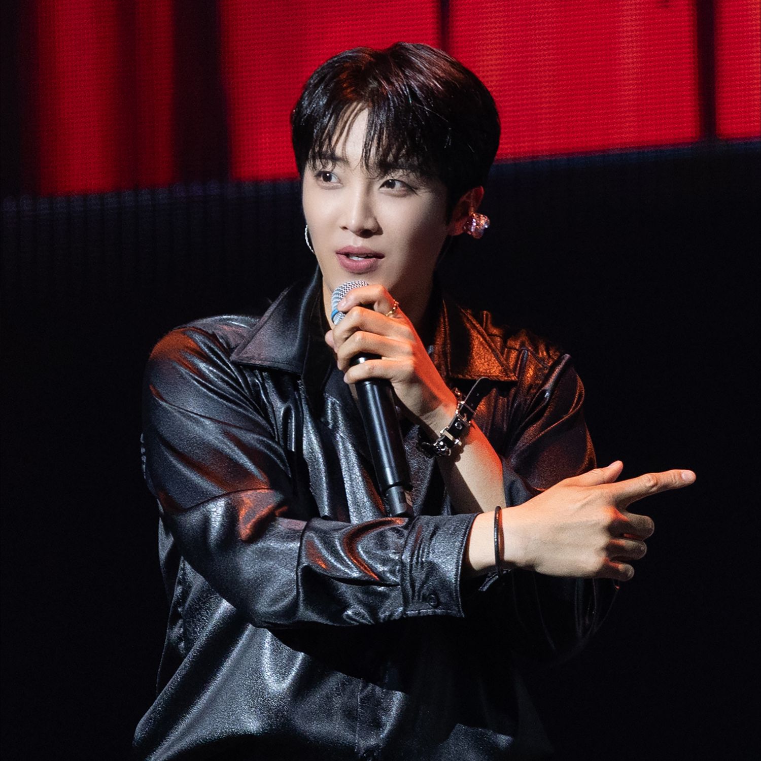 Latest photo of Hwang Yunsung