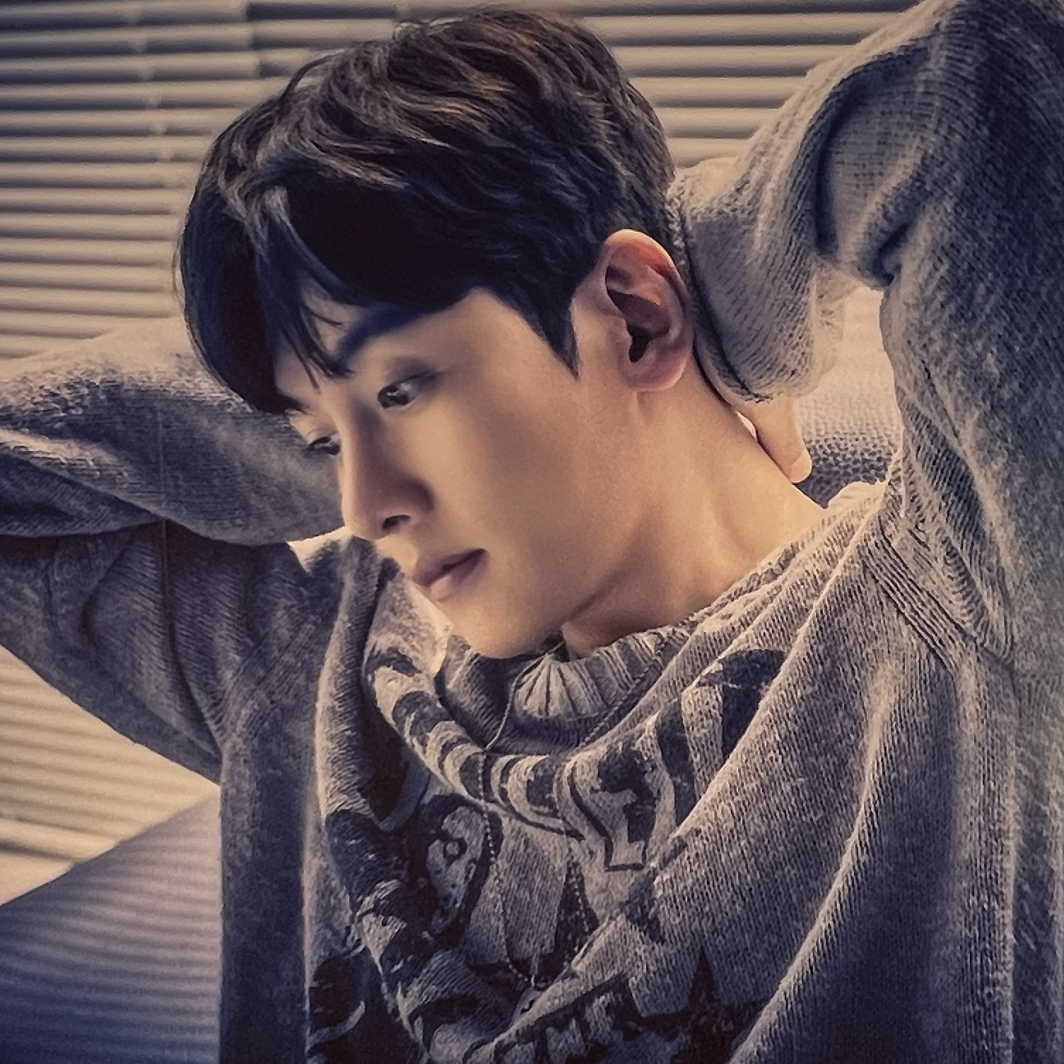 Behind-the-scenes cut of Ji Changwook