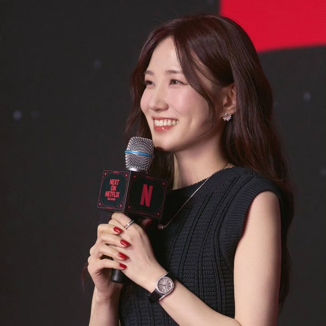 Cuplikan di balik layar dari Park Eunbin