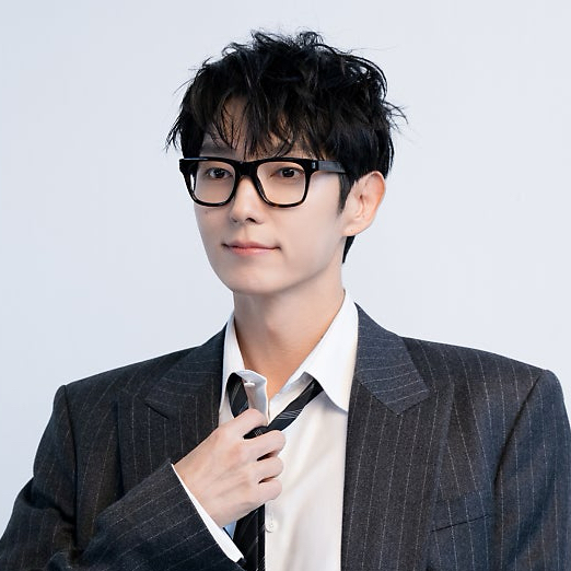 Foto kegiatan terbaru dari Lee Joongi