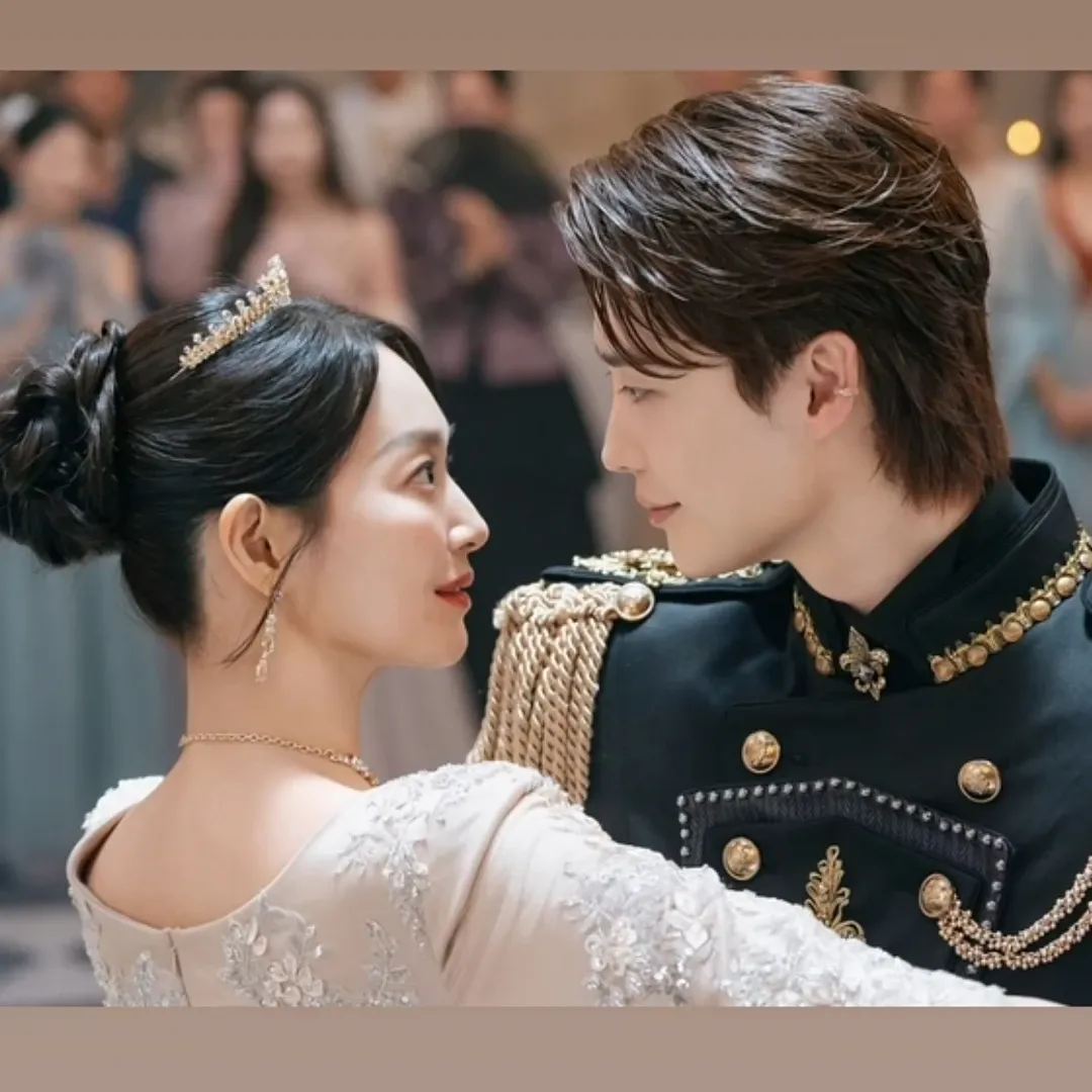 Recent activity shot of Lee Jongsuk