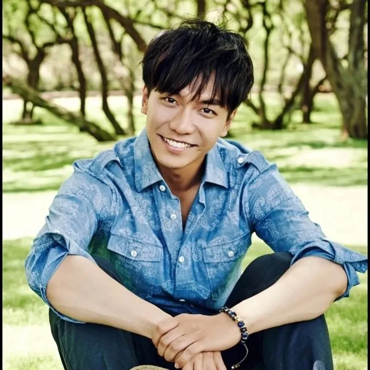 A moment captured by a fan of Lee Seunggi