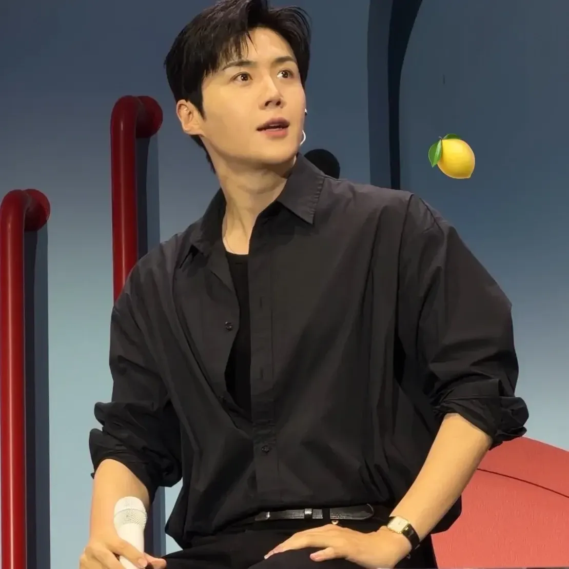 A moment captured by a fan of Kim Seonho