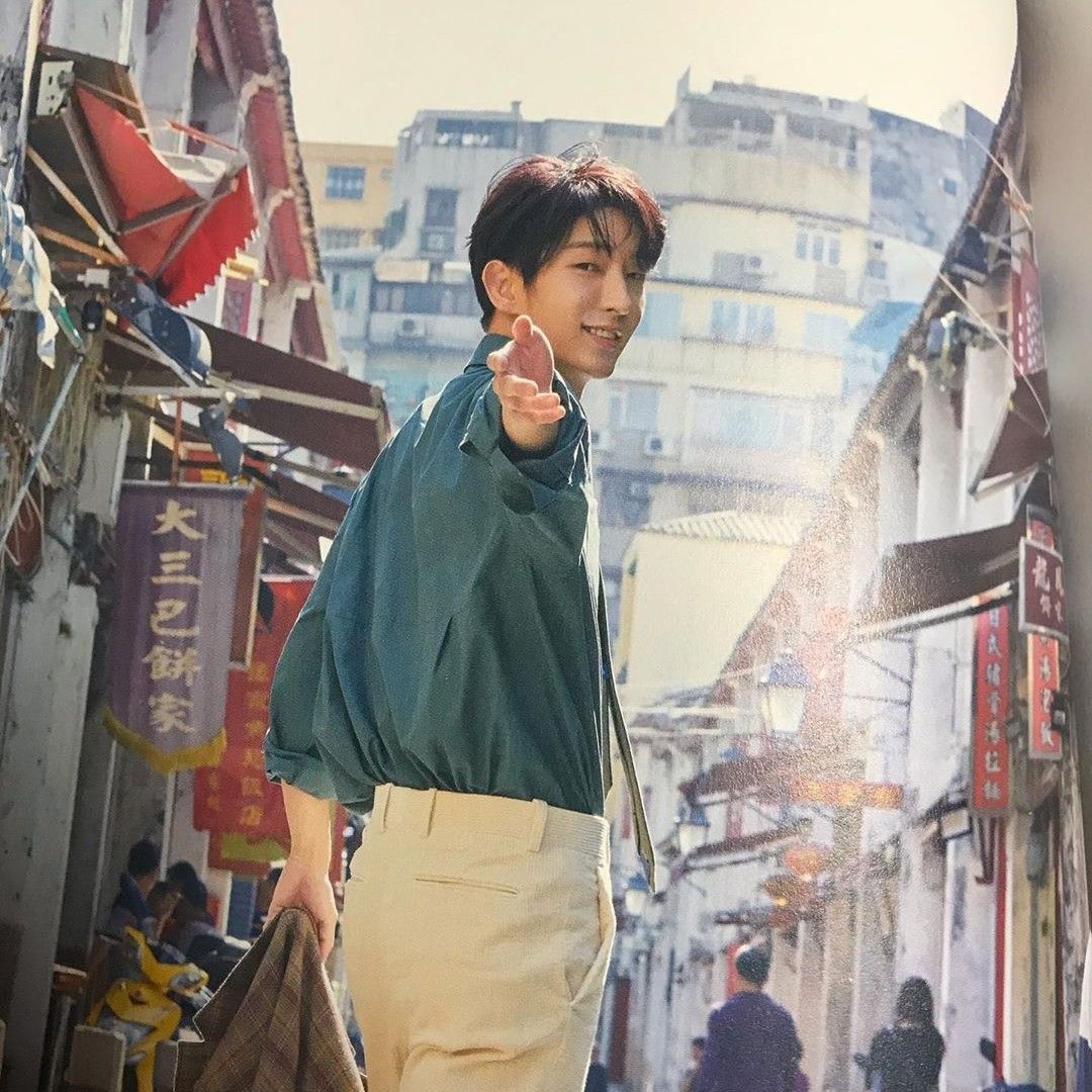 Behind-the-scenes cut of Lee Joongi