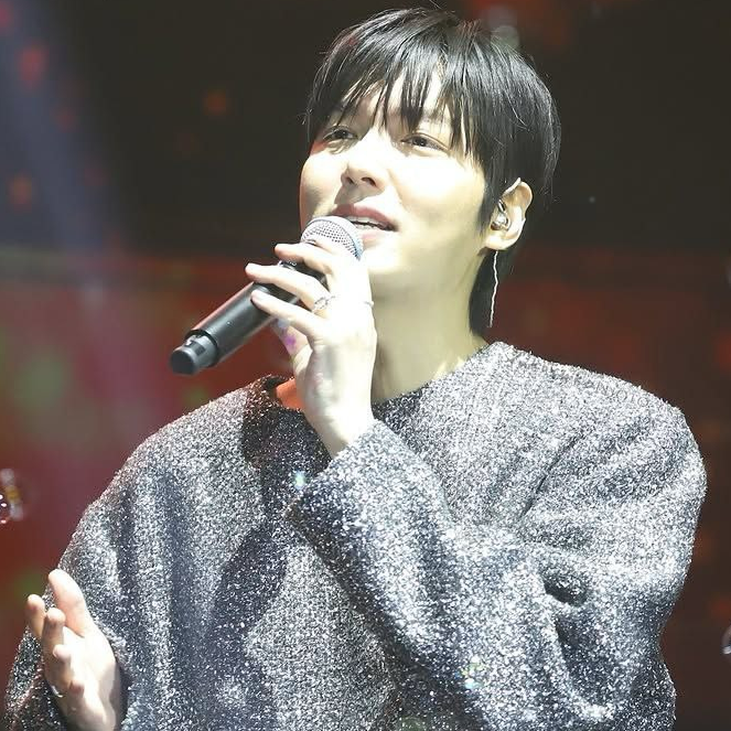 李敏镐的近期活动照