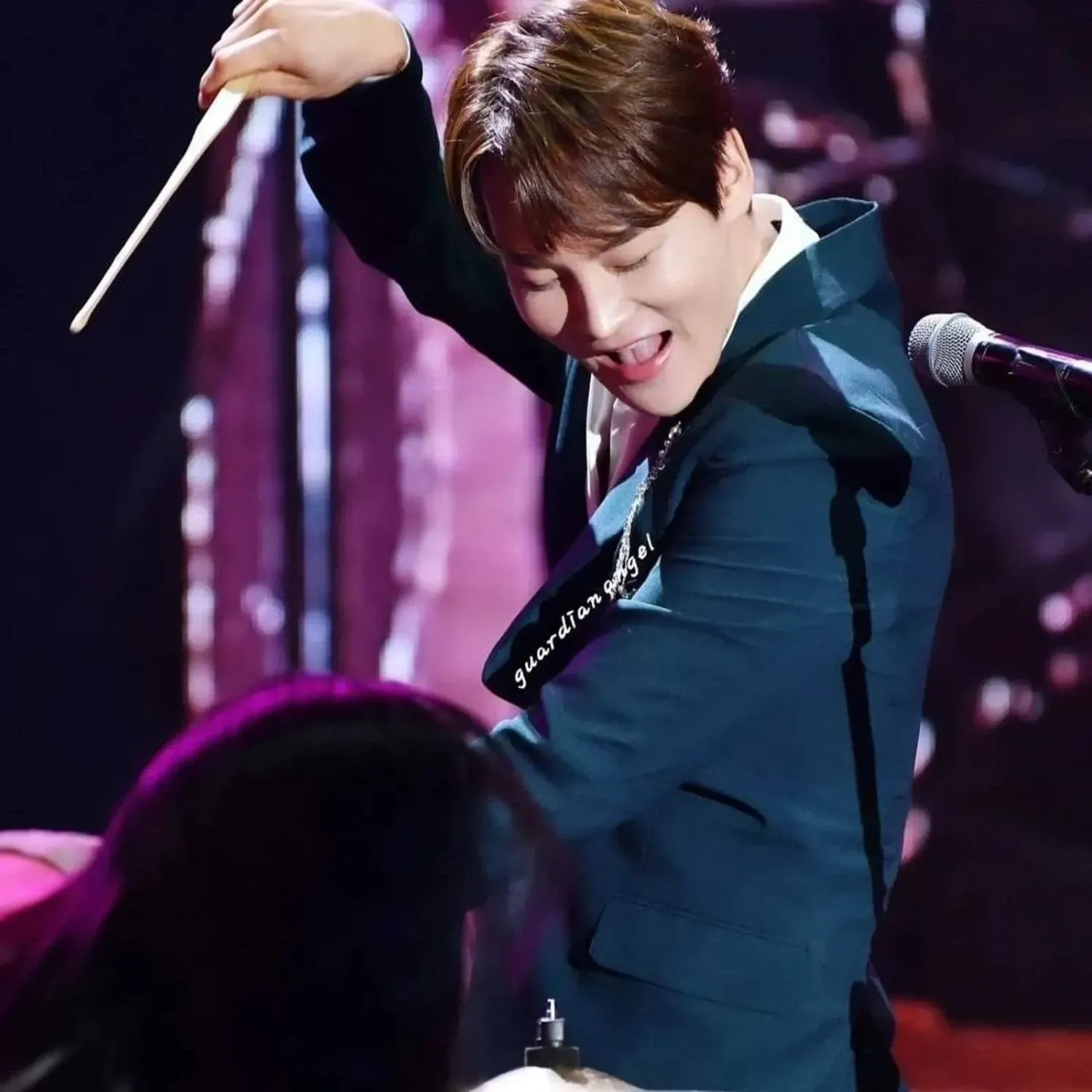 박서진의 비하인드 컷
