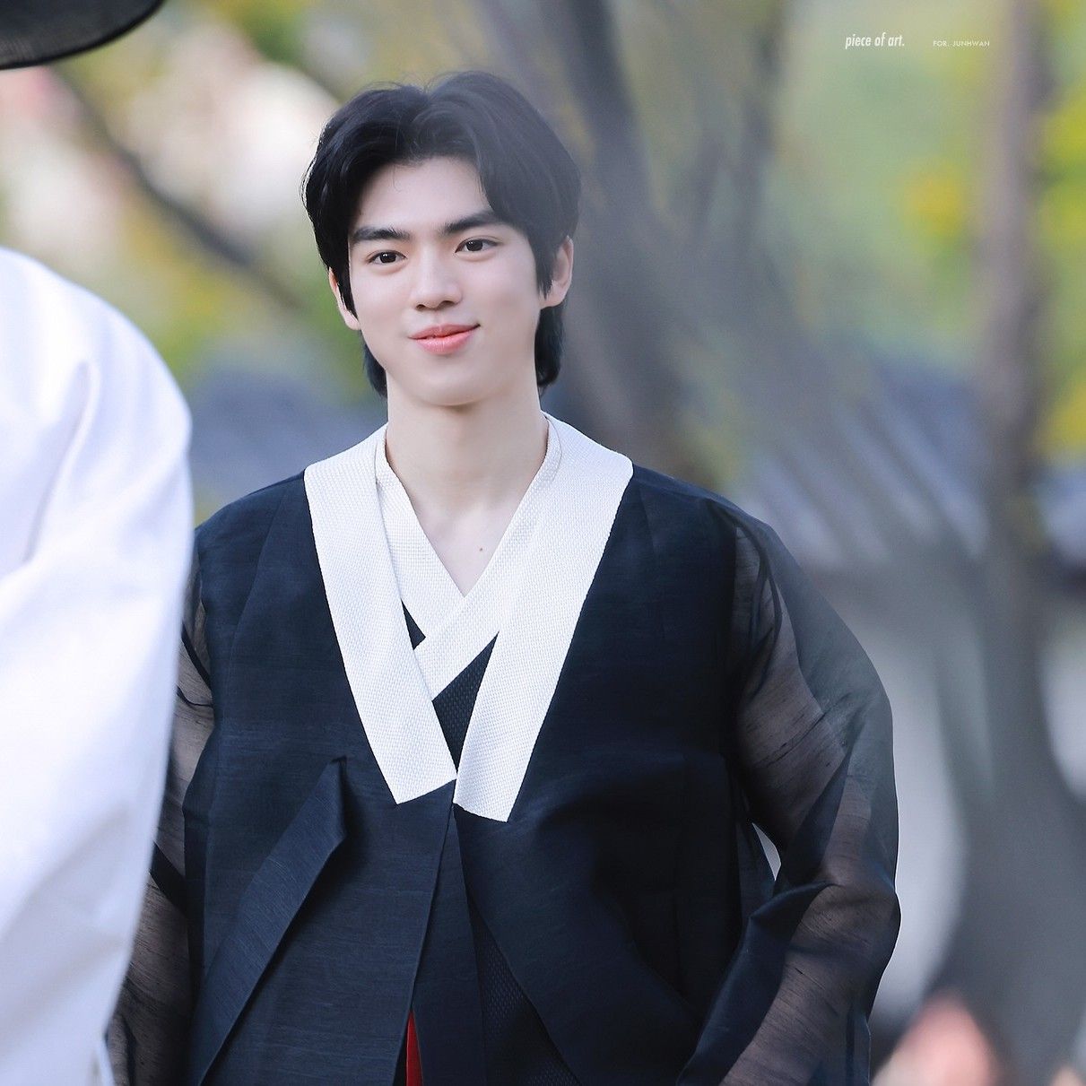 Behind-the-scenes cut of Cha Junhwan