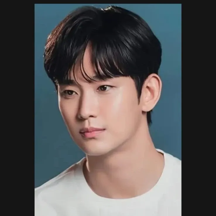 Behind-the-scenes cut of Kim Soohyun
