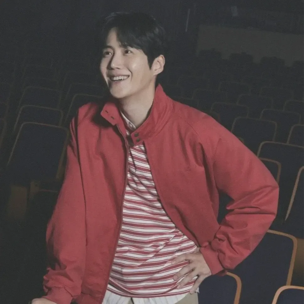 Recent activity shot of Kim Seonho