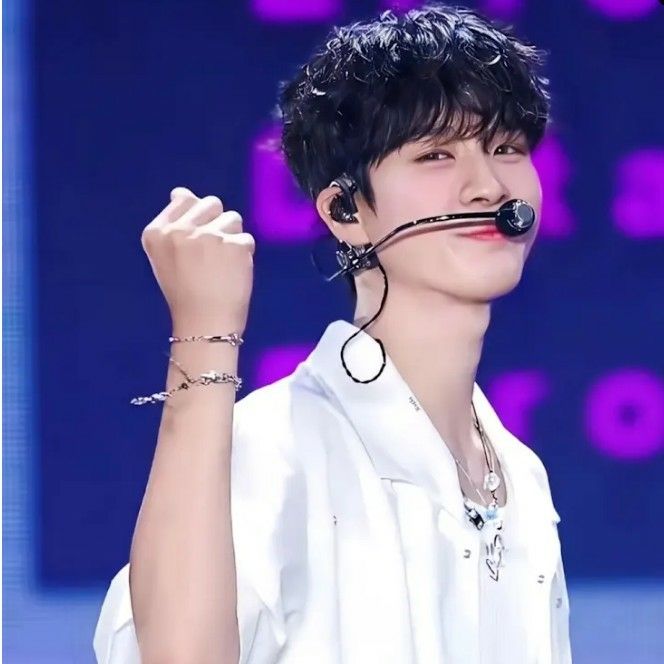 チョン・ドンウォンの最近の活動ショット