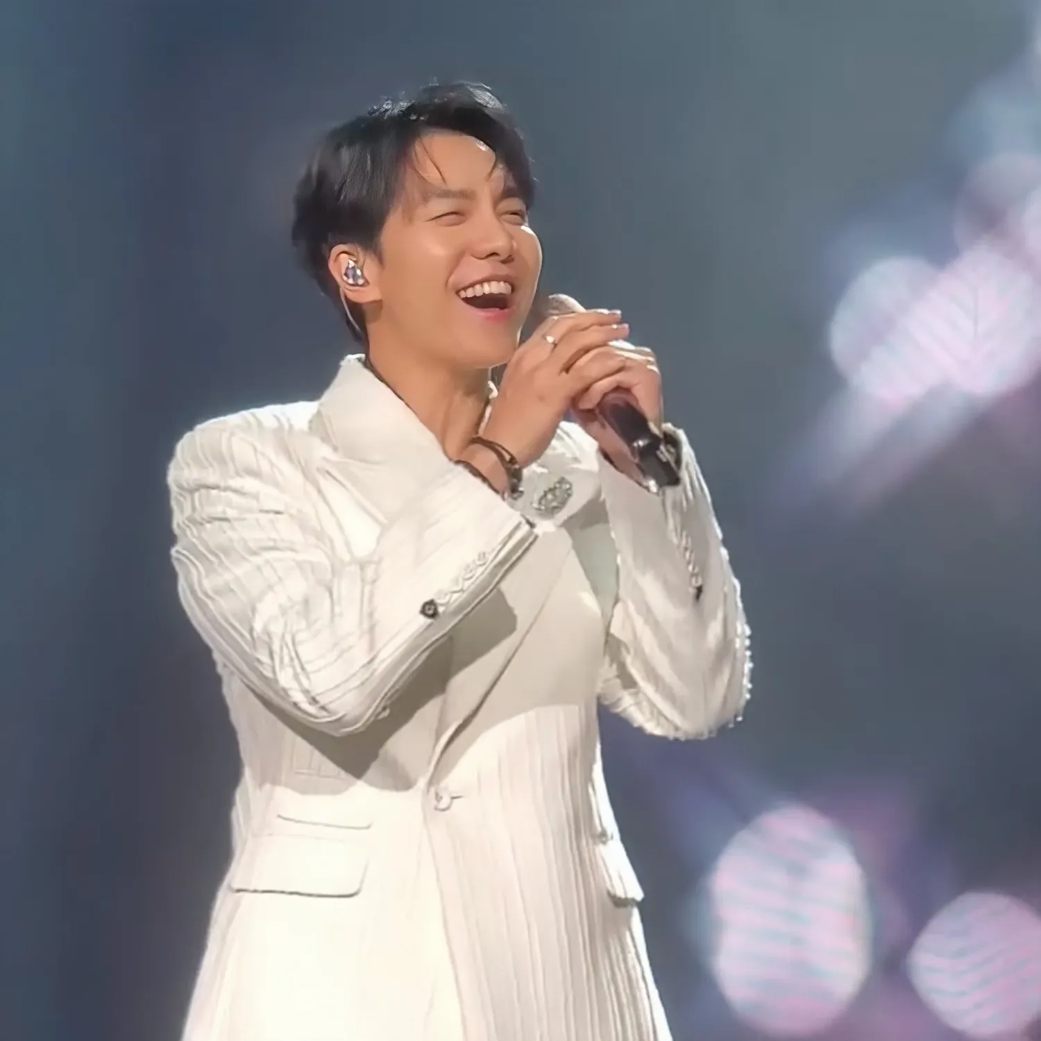 李昇基的近期活動照