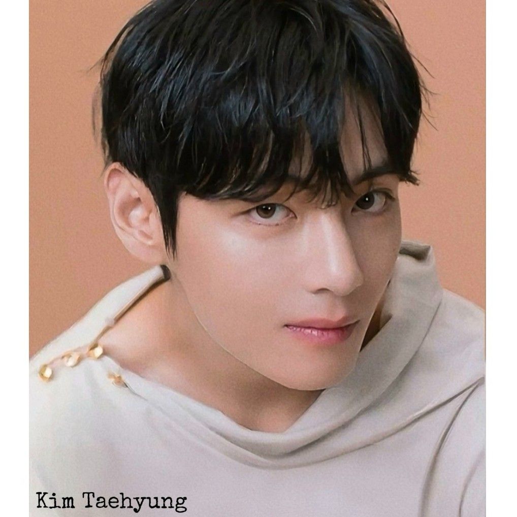 Recent activity shot of Kim Taehyung (V)