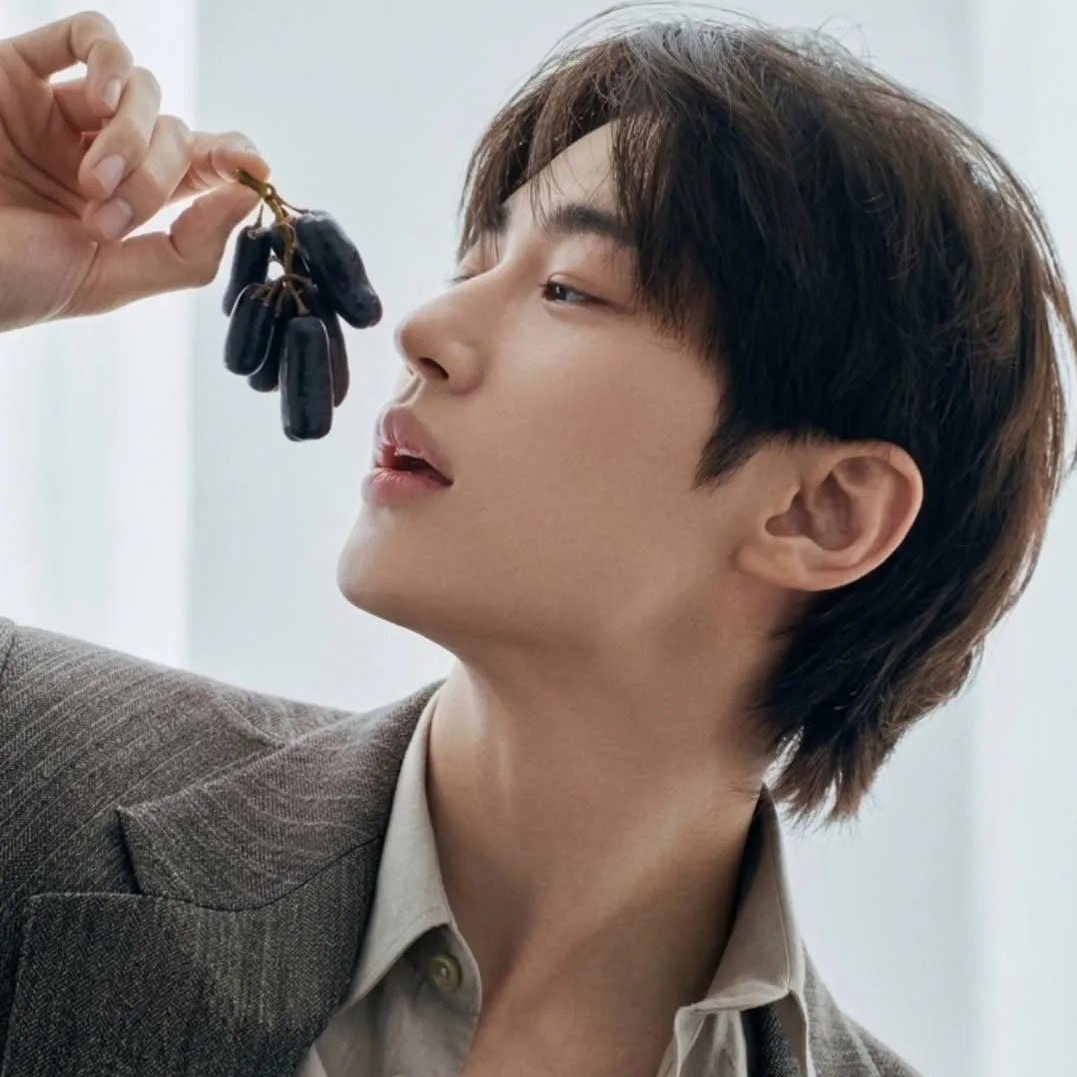 ピョン・ウソクの最近の活動ショット