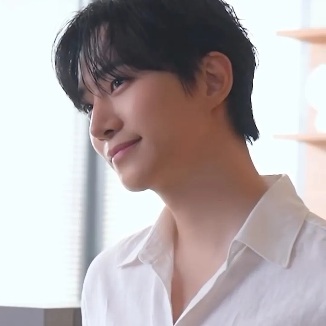Cuplikan di balik layar dari Lee Junho