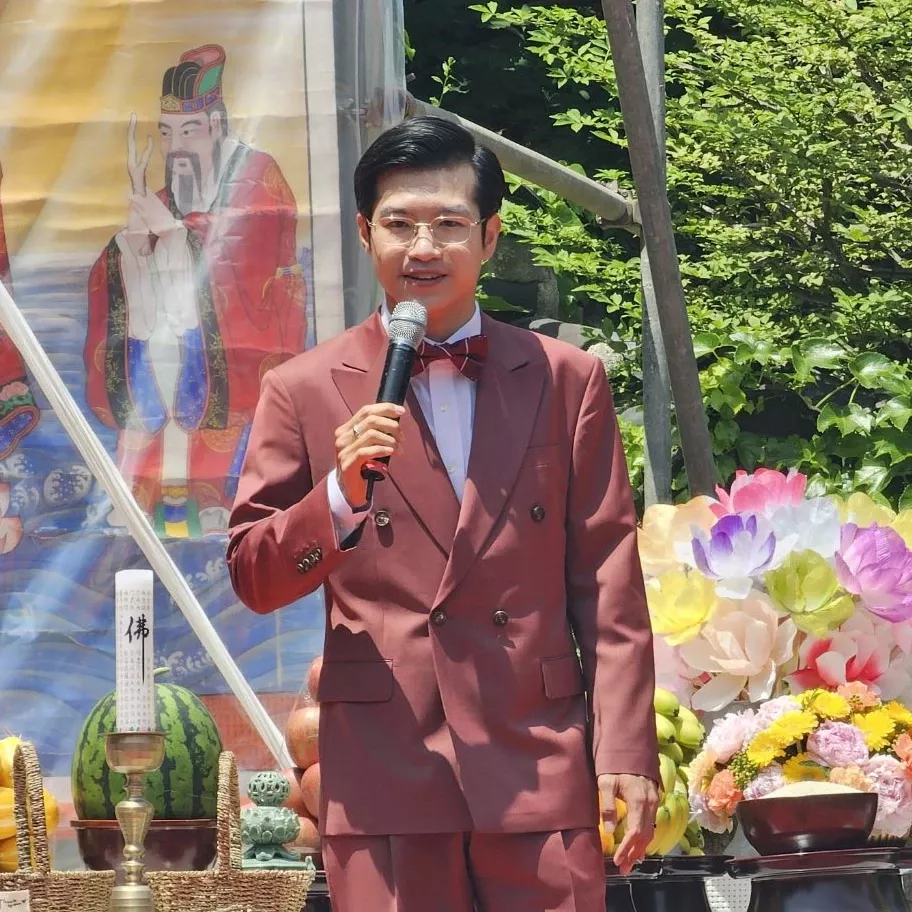 Recent activity shot of Jo Myungsup
