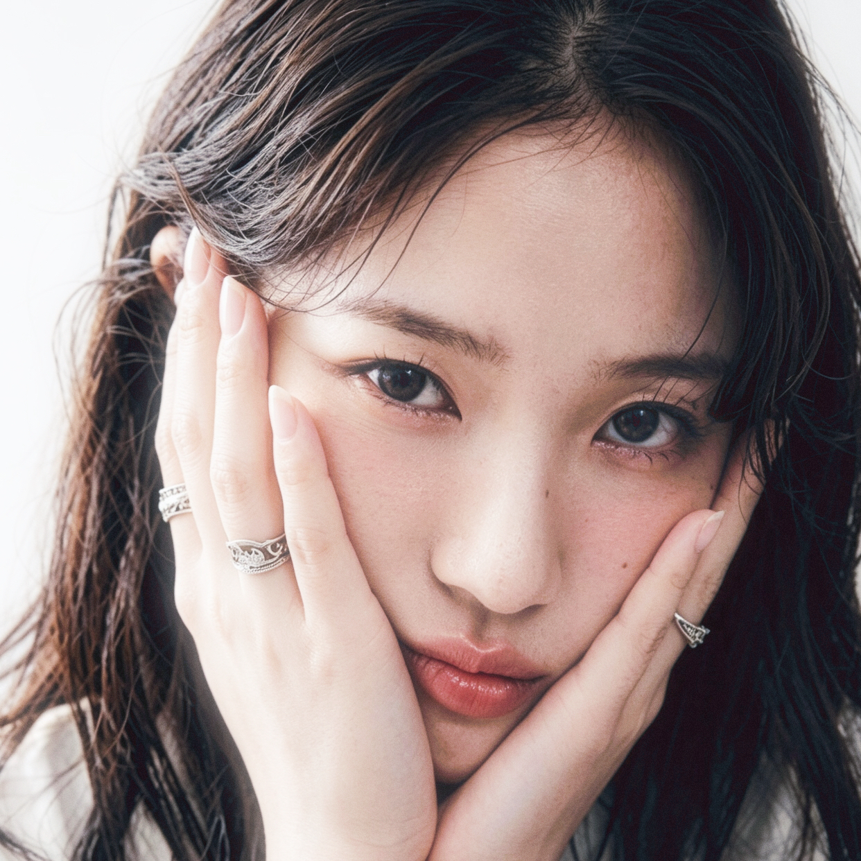 Latest photo of Kim Hyeyoon