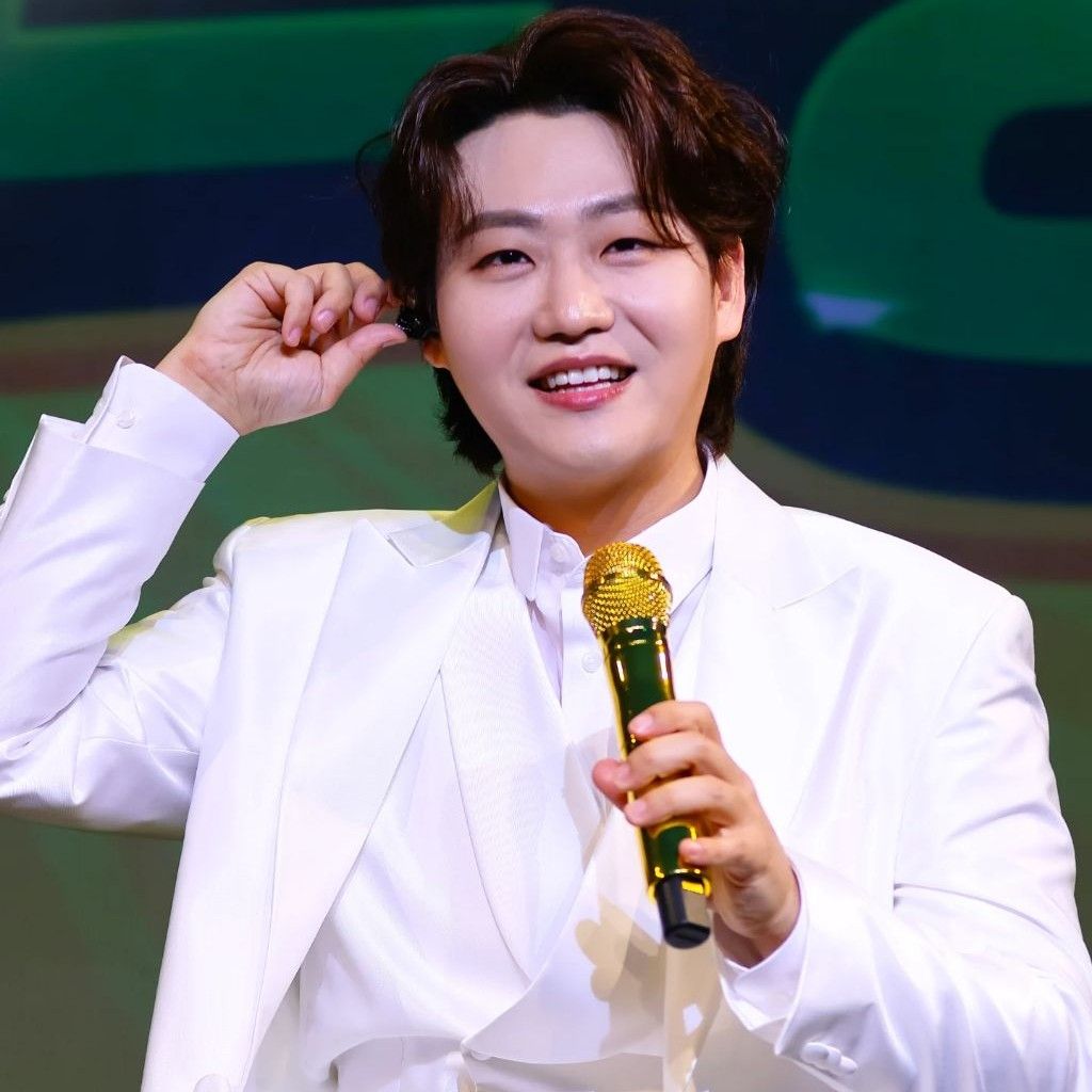 Behind-the-scenes cut of Min Soohyun