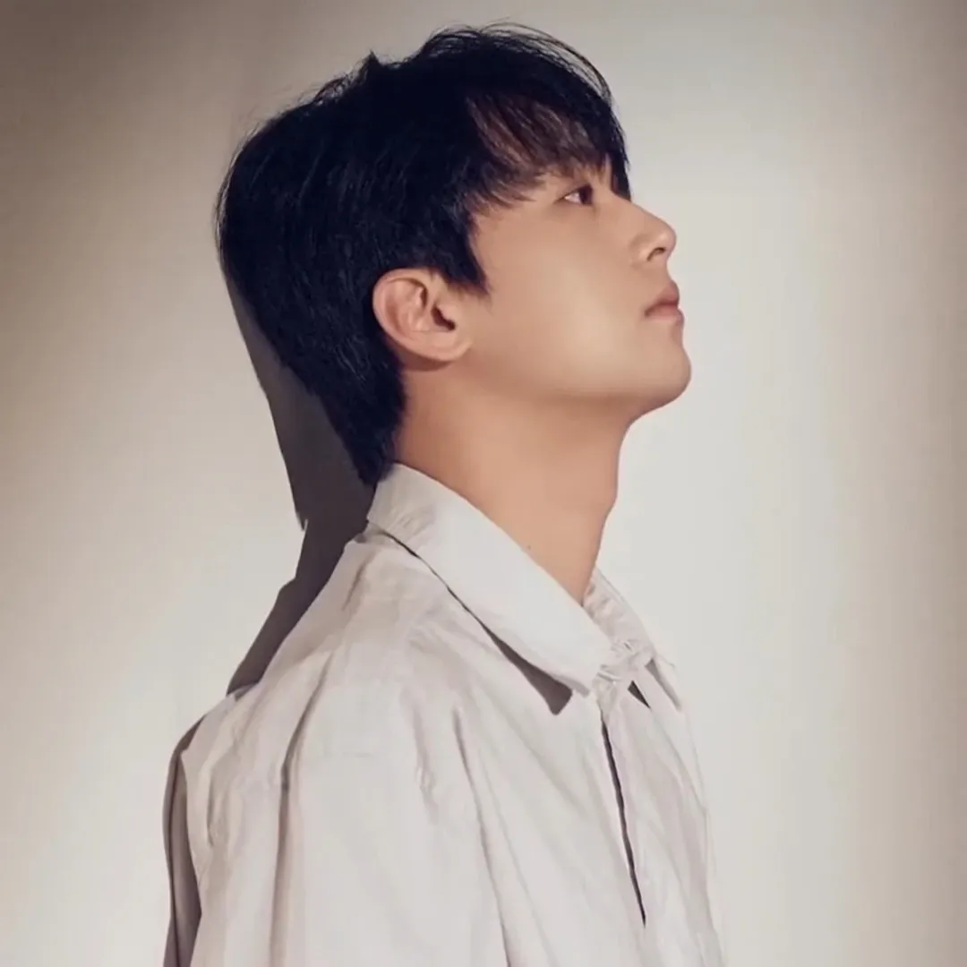 Foto kegiatan terbaru dari Lee Chanwon