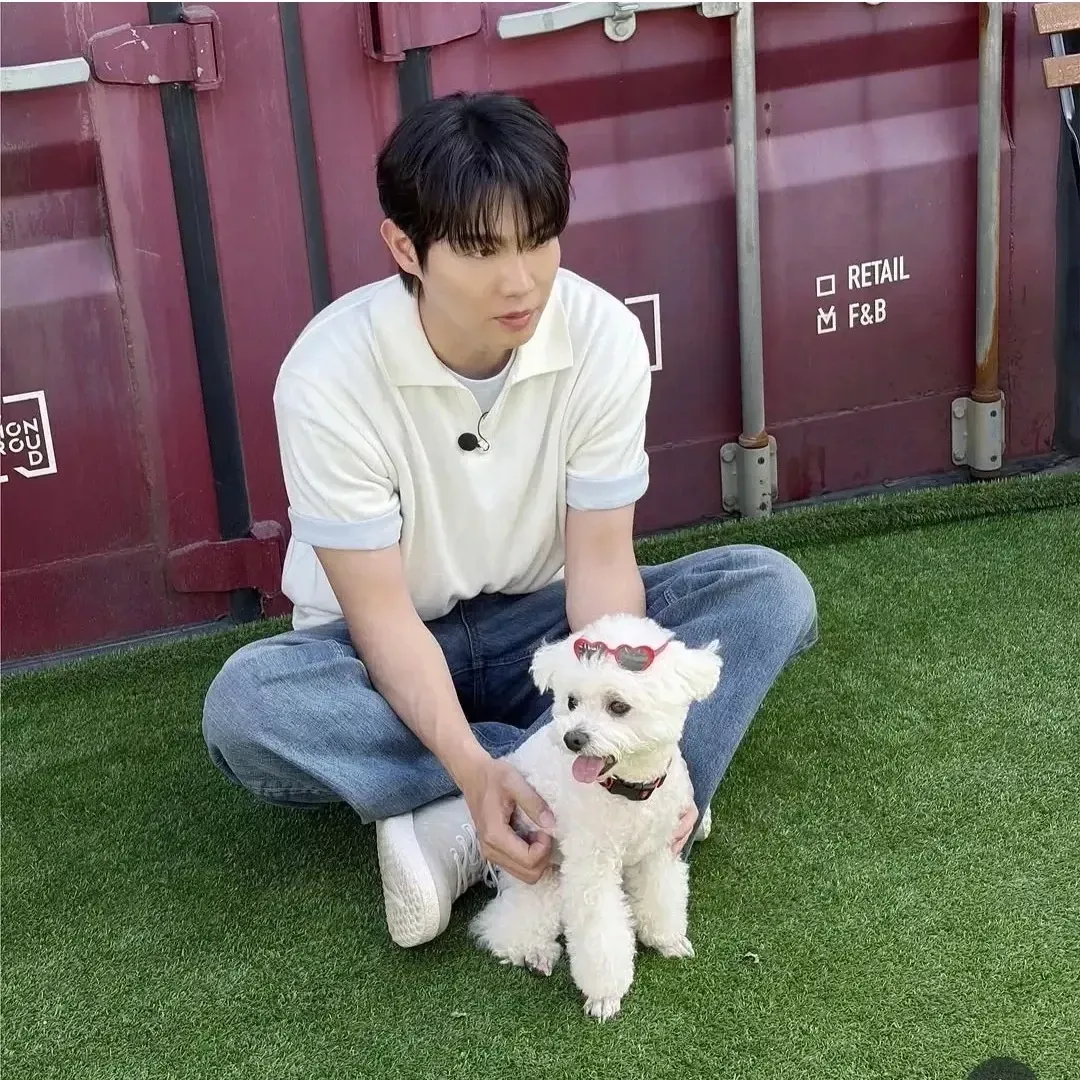 Latest photo of Son Taejin