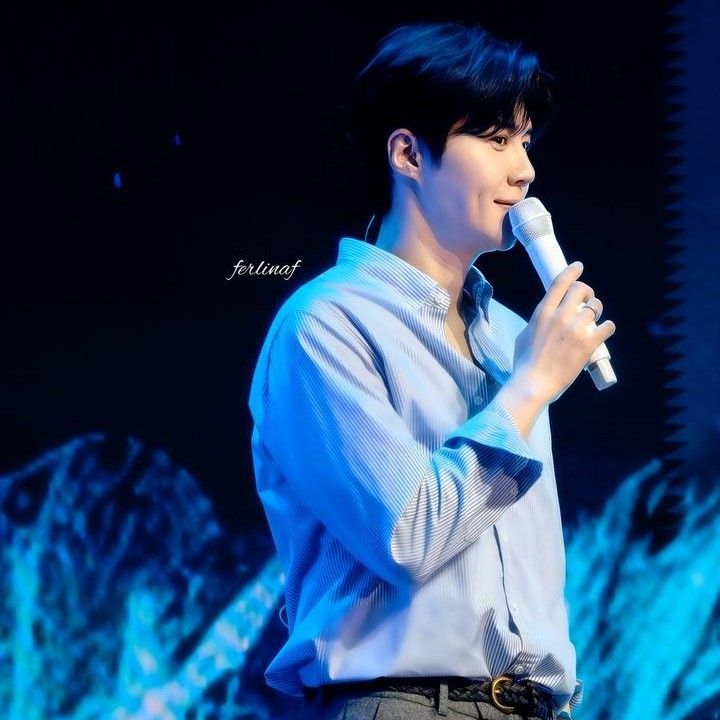 김선호의 최신 사진