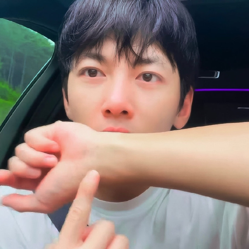 チ・チャンウクの最新写真