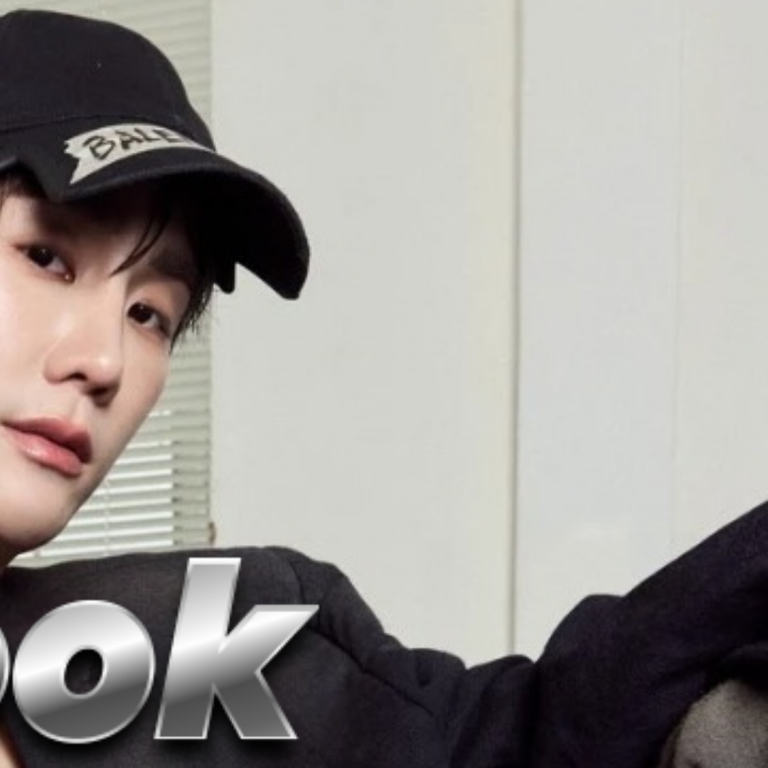 A moment captured by a fan of Book Kasidet Plookphol