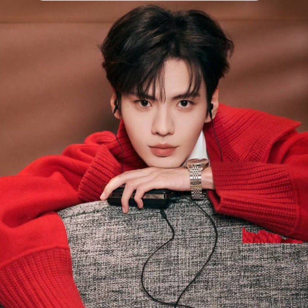 Behind-the-scenes cut of Bi Wenjun