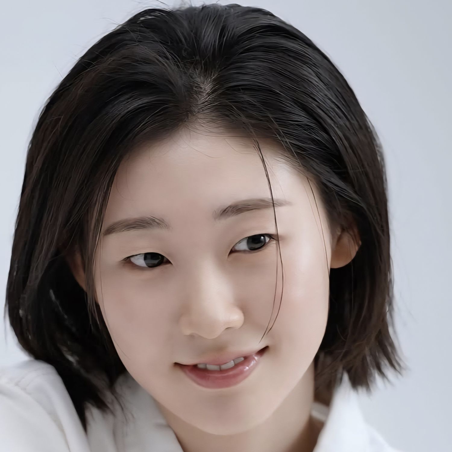 Latest photo of Han Yeji