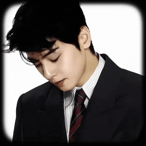 Recent activity shot of Cha Eunwoo