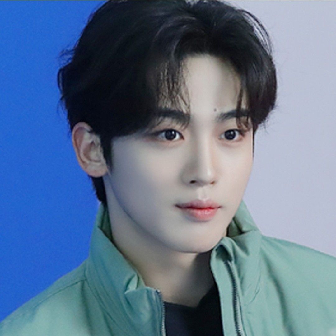 Latest photo of Kim Yohan