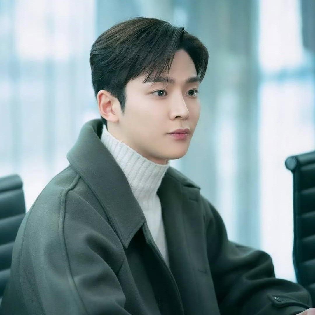 路云的最新照片