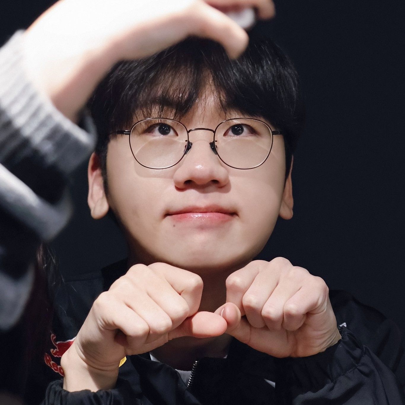 Behind-the-scenes cut of Doran