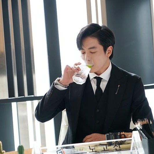 Recent activity shot of Kim Jaewook