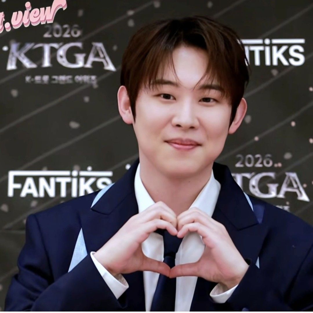 A moment captured by a fan of Jinuk