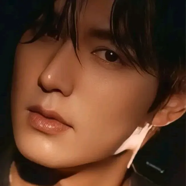 Behind-the-scenes cut of Lee Minho