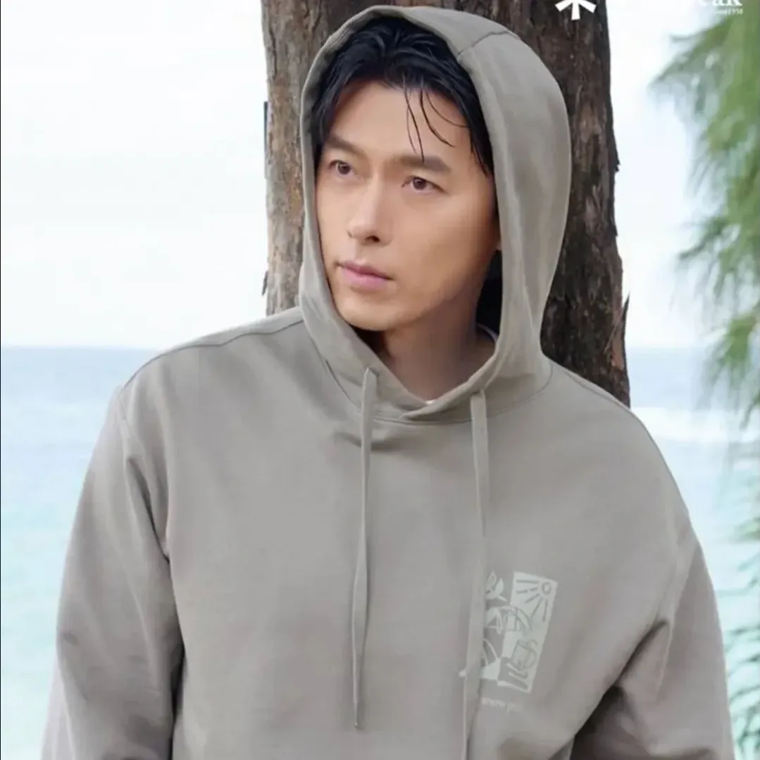 Momen yang diabadikan oleh penggemar Hyun Bin
