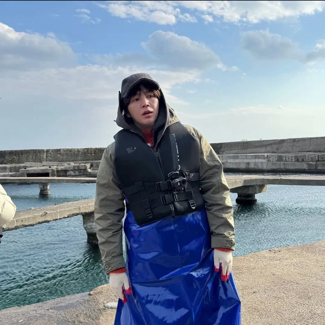 Behind-the-scenes cut of Jang Geunsuk