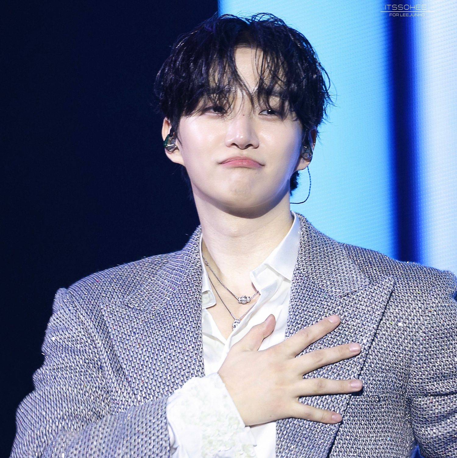 粉絲拍下的李俊昊瞬間