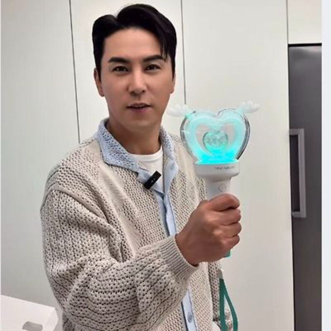 チャン・ミンホの最近の活動ショット