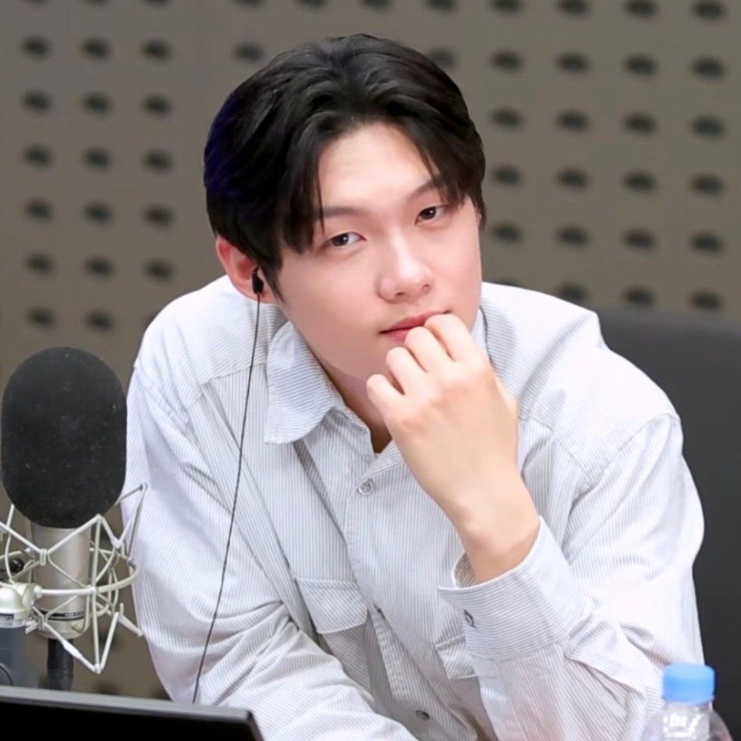 Behind-the-scenes cut of Choi Jaemyeong