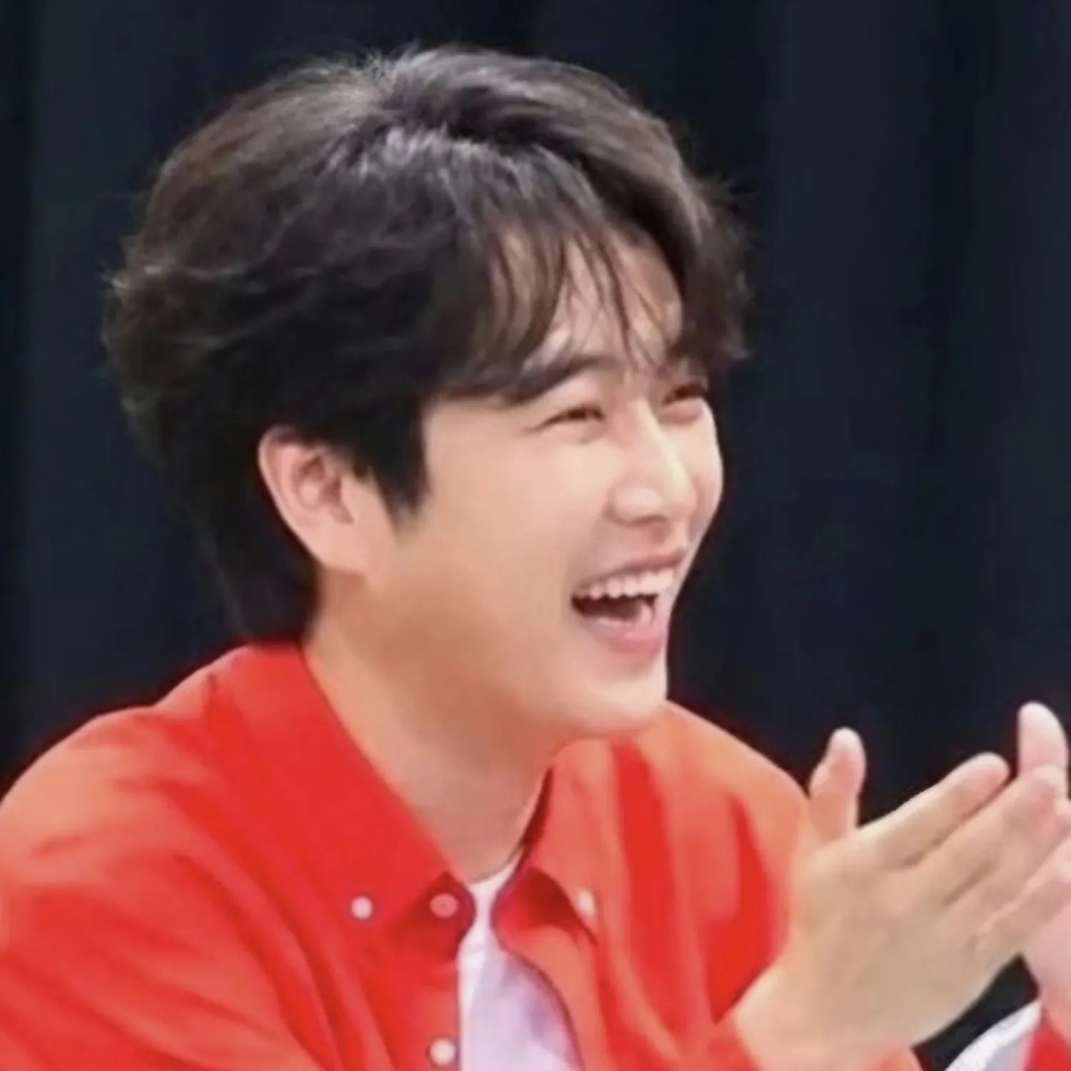 A moment captured by a fan of Hwang Youngwoong