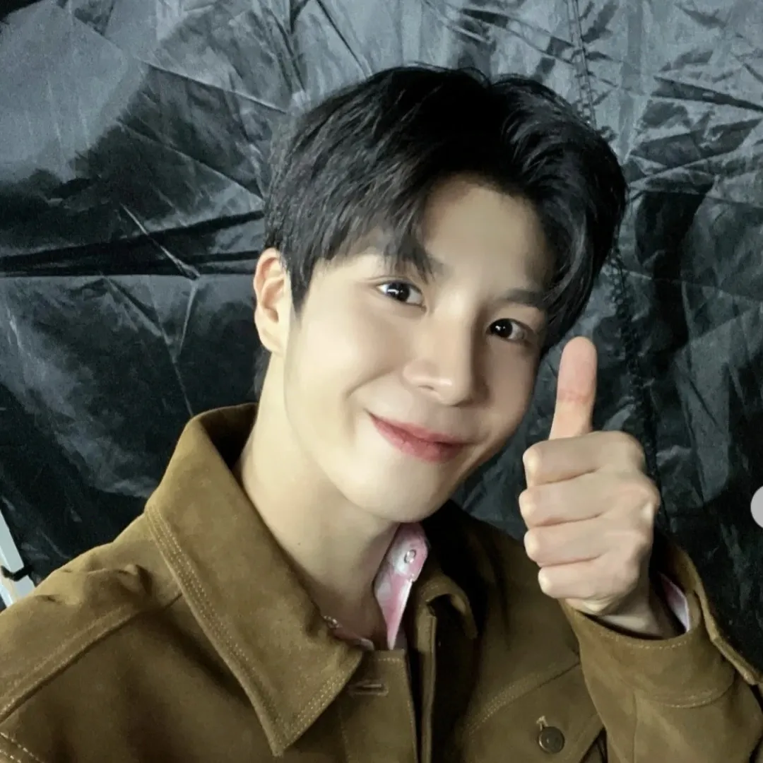 郑东元的最新照片