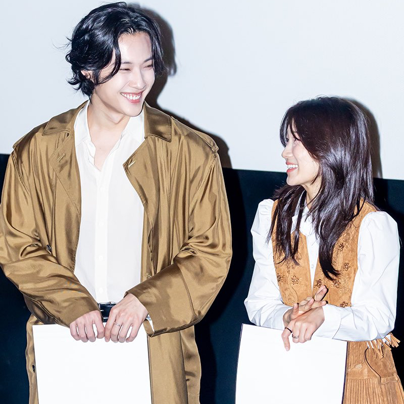 A moment captured by a fan of Kim Hyeyoon