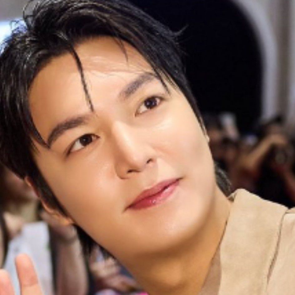 李敏鎬的近期活動照